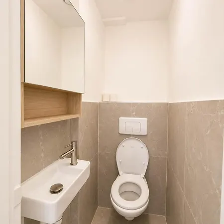 60m2 Proche Gare De Reuilly Appartement Parijs