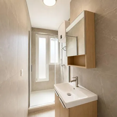 Appartement 60m2 Proche Gare De Reuilly Parijs